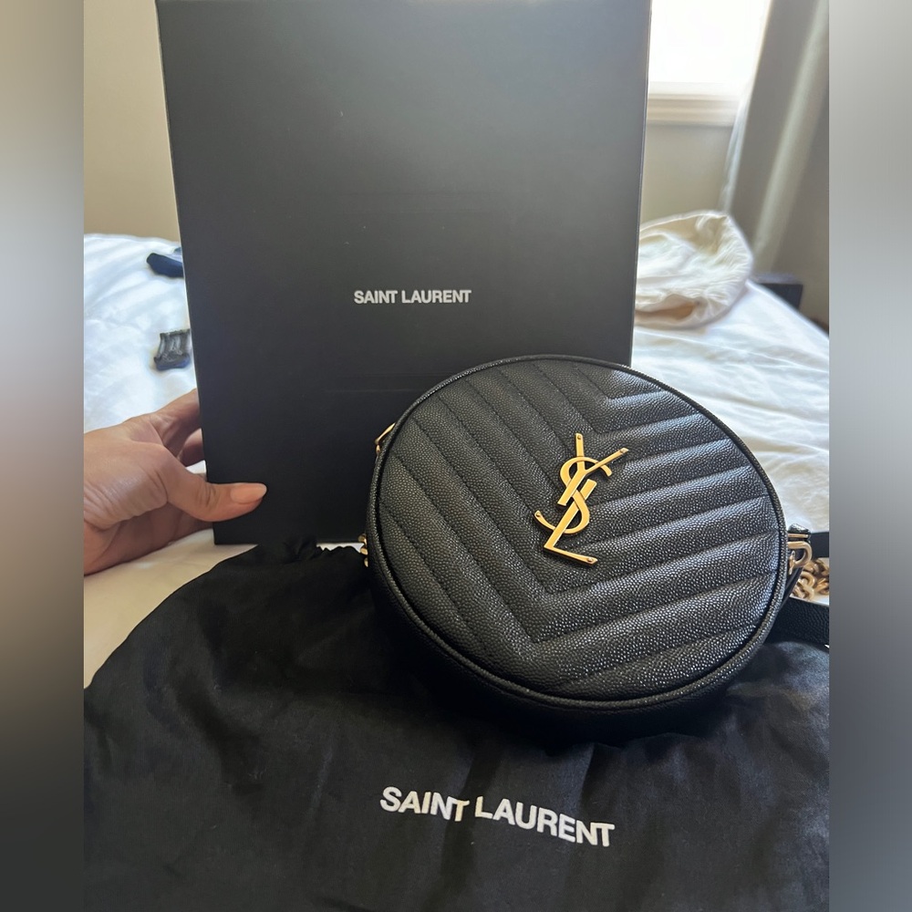 Vinyle YSL Round Crossbody Bag in Quilted Grained Leather